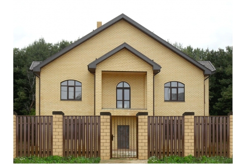 Штакетник Twin фигурный 0,5 Rooftop Бархат RR 32 темно-коричневый